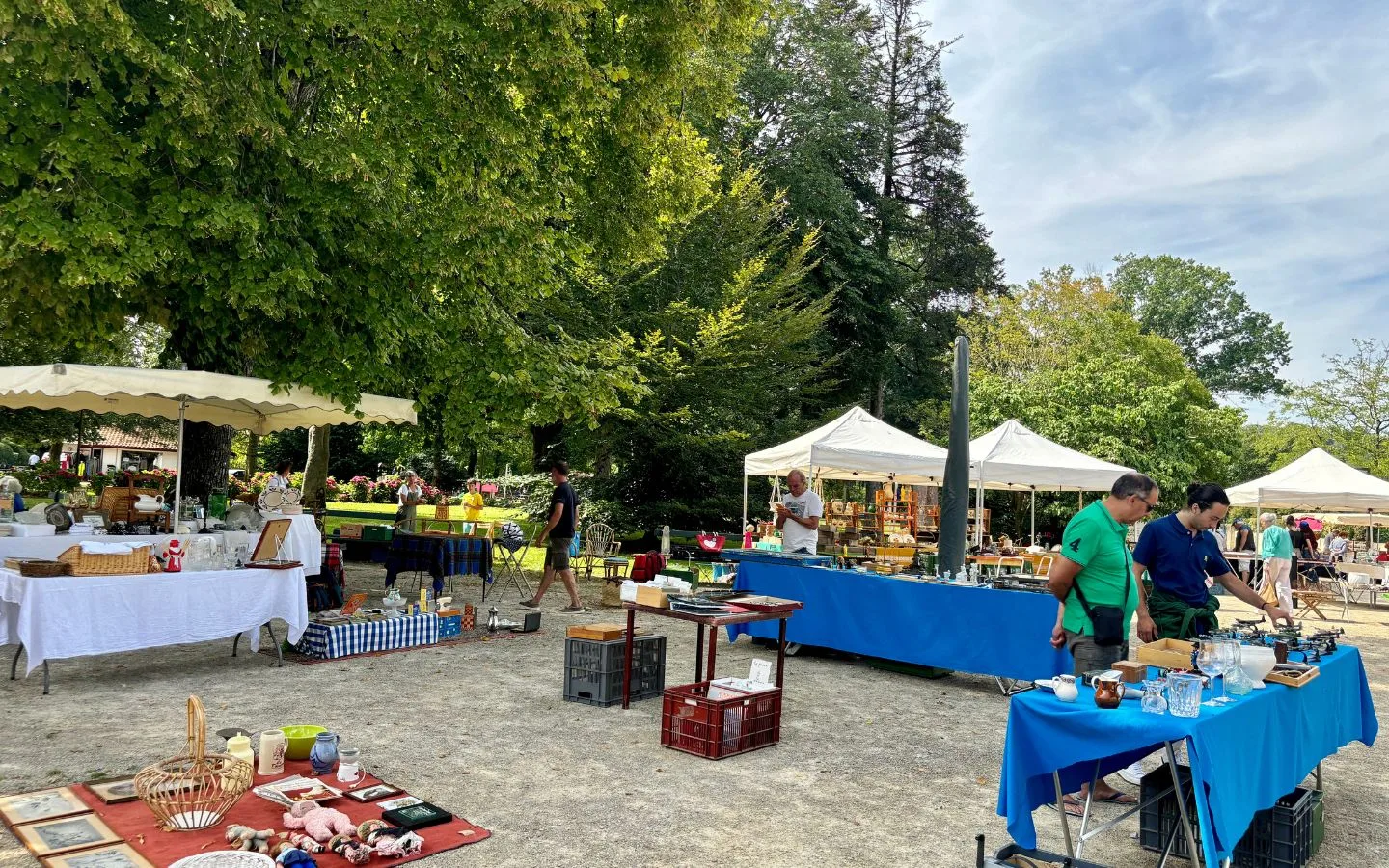 Photo de Marché à la brocante